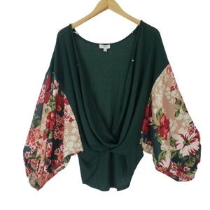 Umgee wrap floral top with balloon sleeves